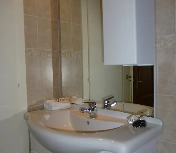 Casa Chatelain 아파트